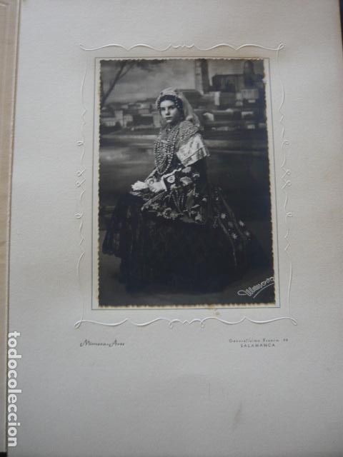 Fotografia antica: SALAMANCA RETRATO DE CHICA EN TRAJE DE CHARRA FOTOGRAFIA MIMOSA FOTOGRAFO 32 X 23 CM