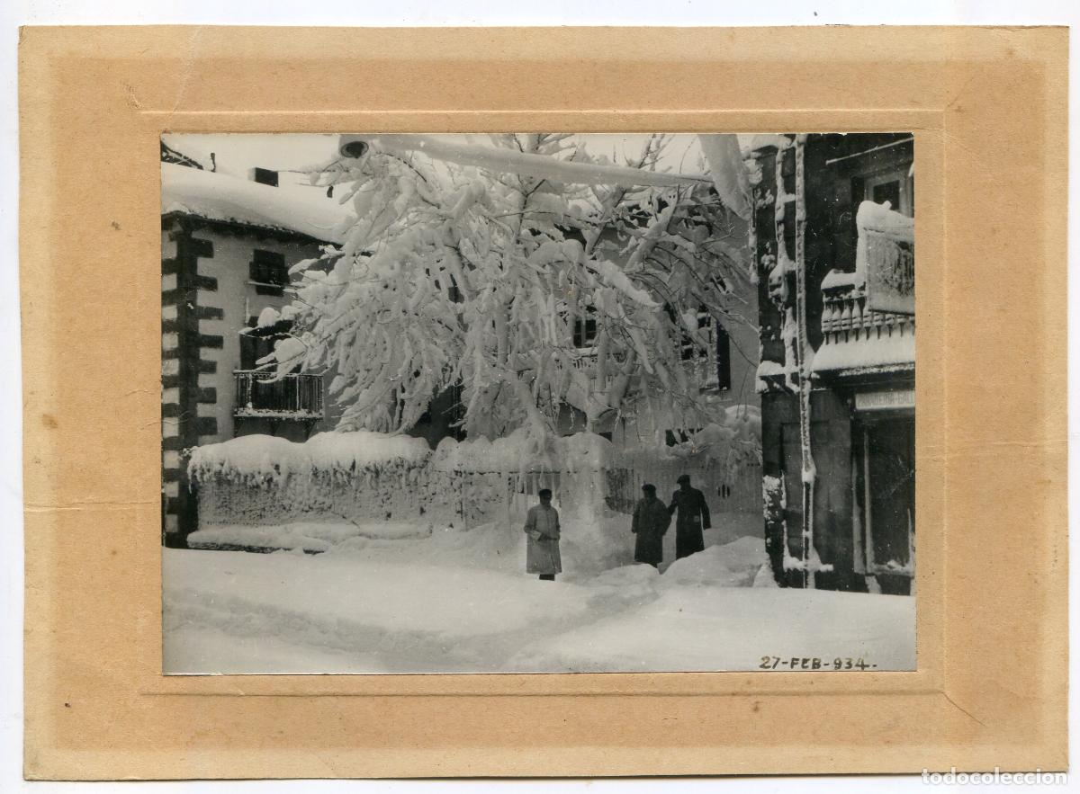 Alte Fotografie: Gran nevada 27/02/1934, quiz&aacute;s Reinosa o poblaci&oacute;n del norte de Palencia ? Panader&iacute;a Gall...