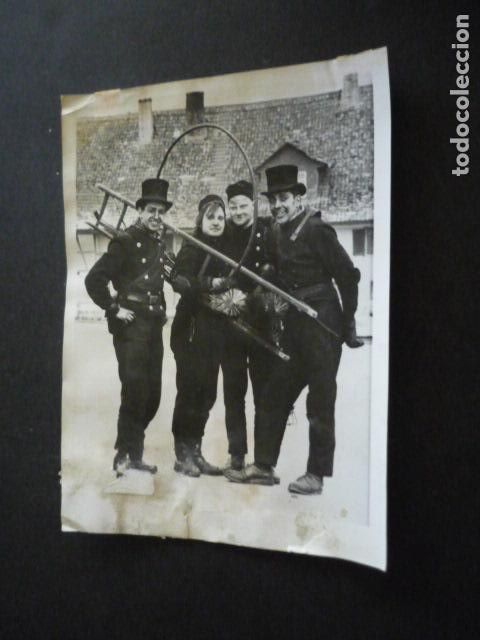 Fotografia antica: DESHOLLINADORES ANTIGUA FOTOGRAFIA ORIGINAL 16 X 18 CM