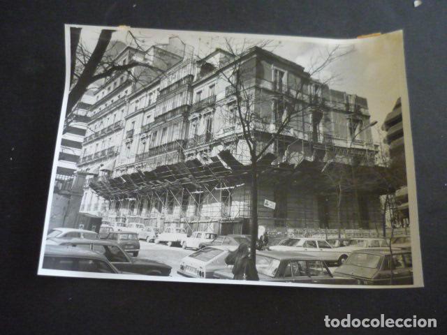 Fotografia antica: MADRID PALACIO DE GAMAZO EN RUINAS ANTIGUA FOTOGRAFIA ORIGINAL 18 X 24 CM
