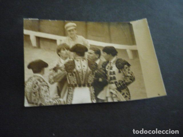 Fotografia antiga: ARANJUEZ MADRID COGIDA EL CORDOBES TORERO ANTIGUA FOTOGRAFIA ORIGINAL 12 X 18 CM