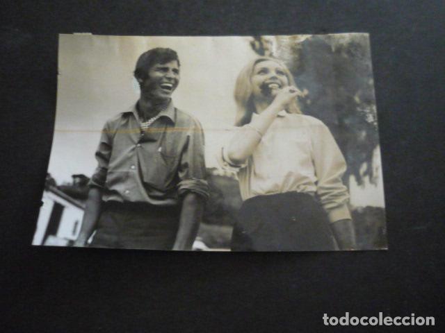 Antique Photography: EL CORDOBES TORERO CON DIANIK ZURAKOWSKA ACTRIZ ANTIGUA FOTOGRAFIA ORIGINAL 12 X 18 CM