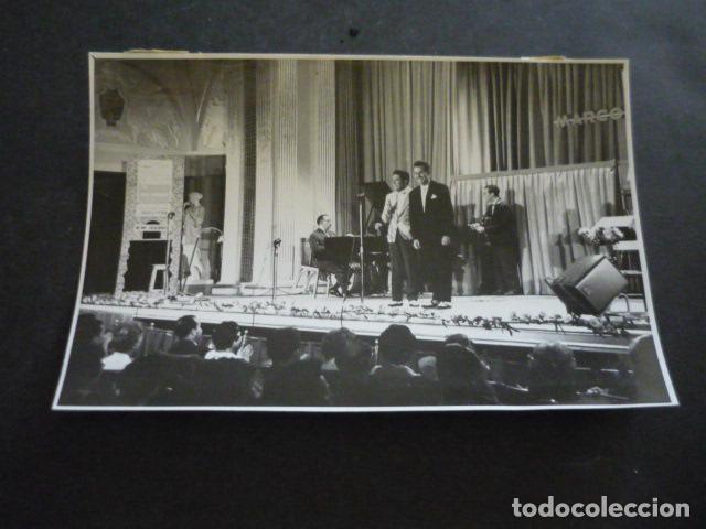 Antique Photography: MADRID CONCURSO MARCONI HACIA LA FAMA TELEVISION ESPA&Ntilde;OLA ANTIGUA FOTOGRAFIA ORIGINAL 12 X 18 CM