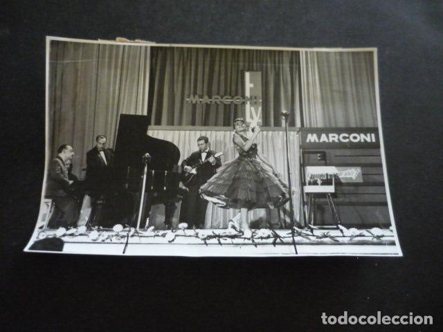 Antique Photography: MADRID CONCURSO MARCONI HACIA LA FAMA TELEVISION ESPA&Ntilde;OLA ANTIGUA FOTOGRAFIA ORIGINAL 12 X 18 CM