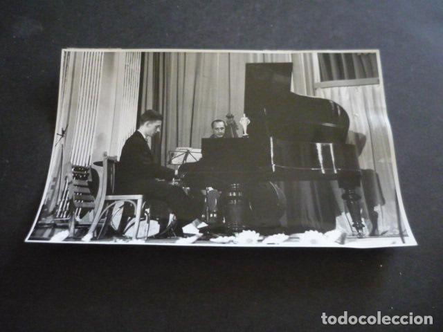 Antique Photography: MADRID CONCURSO MARCONI HACIA LA FAMA TELEVISION ESPA&Ntilde;OLA ANTIGUA FOTOGRAFIA ORIGINAL 12 X 18 CM