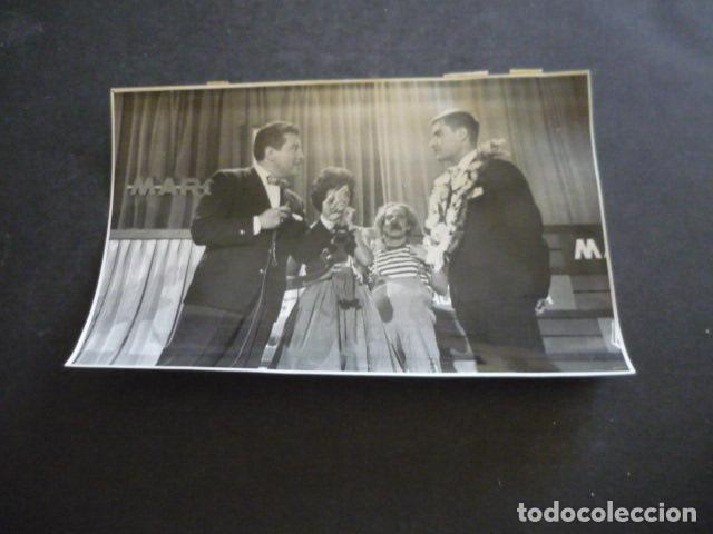 Antique Photography: MADRID CONCURSO MARCONI HACIA LA FAMA TELEVISION ESPA&Ntilde;OLA ANTIGUA FOTOGRAFIA ORIGINAL 12 X 18 CM