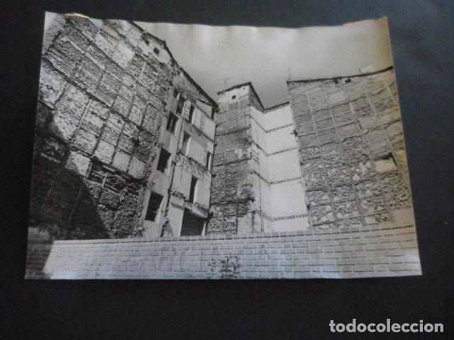 Fotograf&iacute;a antigua: MADRID CASAS EN CALLE POSTIGO DE SAN MARTIN ANTIGUA FOTOGRAFIA ORIGINAL 18 X 24 CM