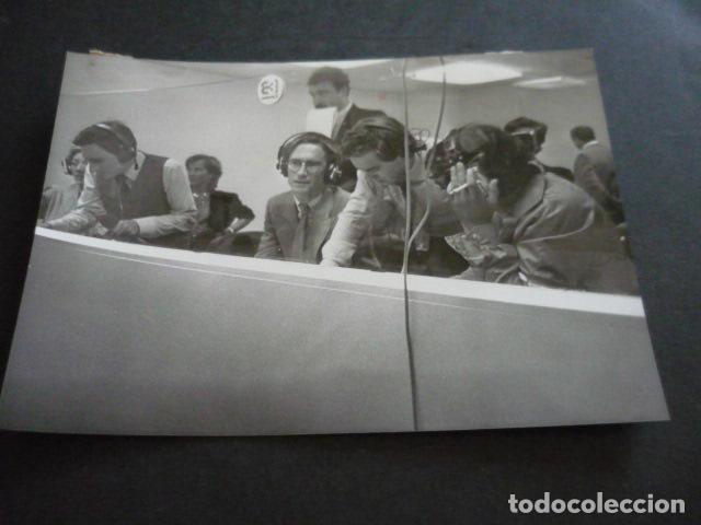 Photographie ancienne: MADRID VOTACIONES ELECCIONES JORGE VERSTRYNGE RESULTADOS ANTIGUA FOTOGRAFIA ORIGINAL 18 X 13 CM