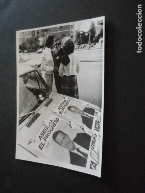 Fotografia antica: MADRID ELECCIONES GENERALES 1982 CARTEL ANTIGUA FOTOGRAFIA ORIGINAL 18 X 13 CM