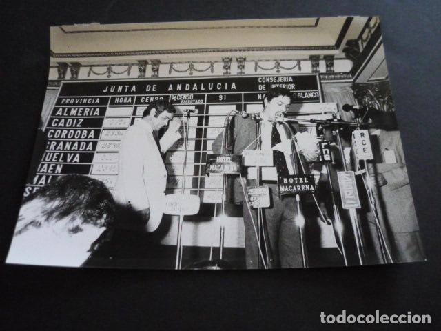 Fotografia antica: ANDALUCIA RESULTADOS ELECCIONES ESTATUTO ANTIGUA FOTOGRAFIA ORIGINAL 18 X 24 CM