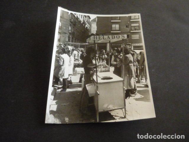 Antique Photography: MADRID EL RASTRO ANTIGUA FOTOGRAFIA ORIGINAL 18 X 13 CM