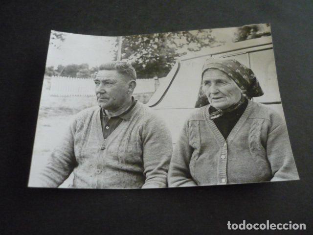 Fotografia antica: MANUEL DE MARIA ALFARERO CON SU MUJER ANTIGUA FOTOGRAFIA ORIGINAL 18 X 12 CM