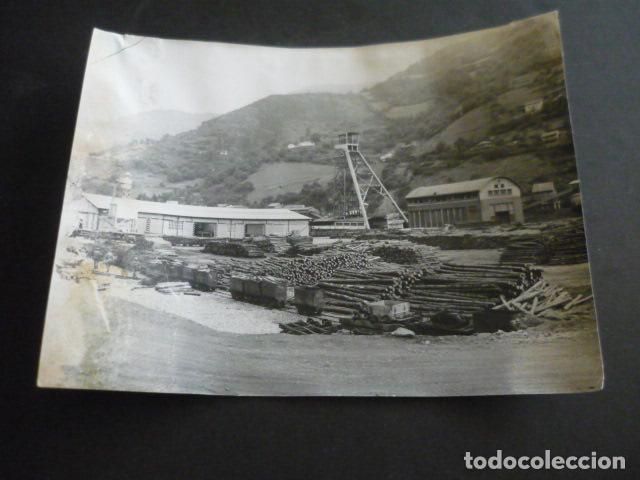 Fotografia antica: ALLER ASTURIAS MINA POZO SANTIAGO ANTIGUA FOTOGRAFIA ORIGINAL 18 X 24 CM