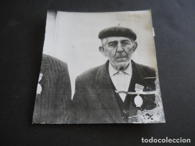 Fotografia antica: TAMAMES SALAMANCA ALFARERO ANTIGUA FOTOGRAFIA ORIGINAL 18 X 17 CM