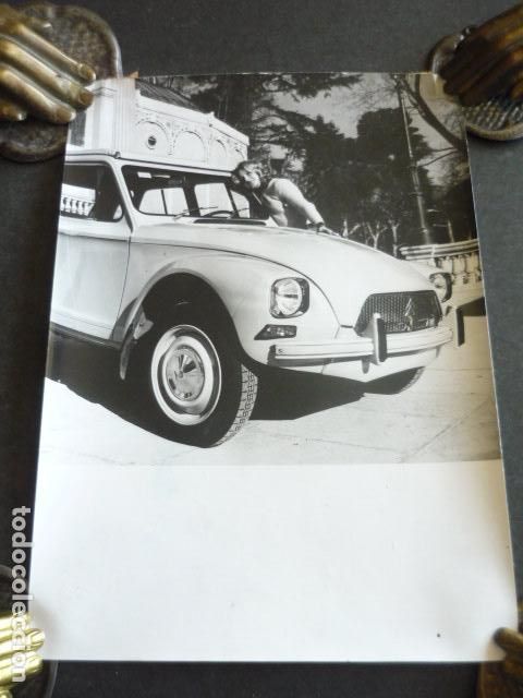 Fotografia antica: AUTOMOVIL CITROEN DYANE 6 ANTIGUA FOTOGRAFIA ORIGINAL 18 X 13 CM