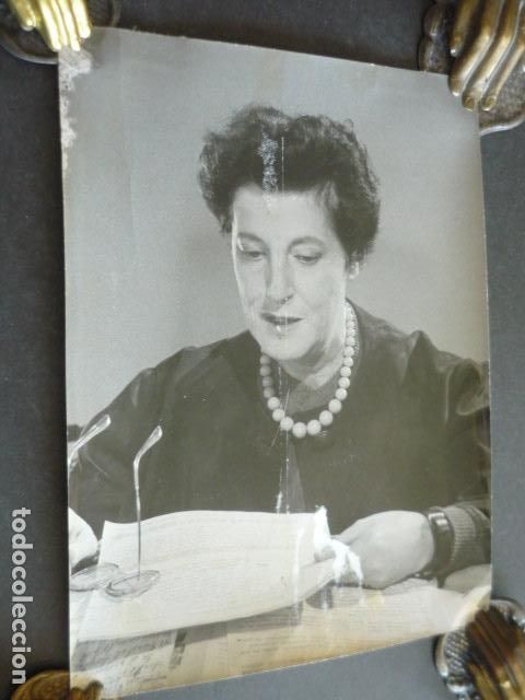 Fotografia antica: PILAR PRIMO DE RIVERA SECCION FEMENINA KINDEL FOTOGRAFO ANTIGUA FOTOGRAFIA ORIGINAL 18 X 24 CM