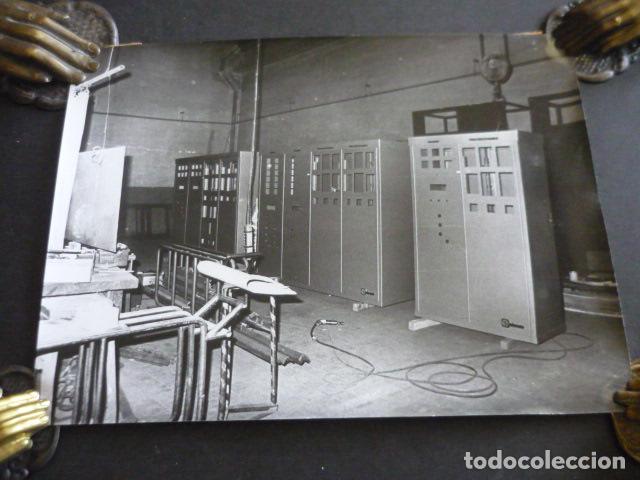 Alte Fotografie: MADRID TALLERES ISOLUX ANTIGUA FOTOGRAFIA ORIGINAL 18 X 24 CM