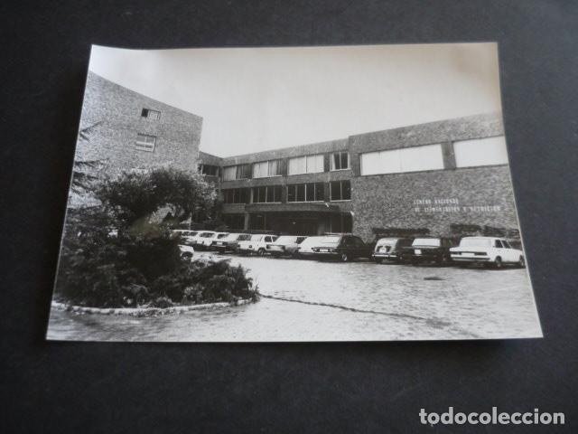 Fotografia antiga: MAJADAHONDA MADRID CENTRO DE ALIMENTACION Y NUTRICION ANTIGUA FOTOGRAFIA ORIGINAL 18 X 13 CM