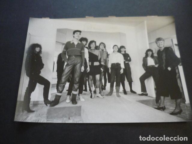Photographie ancienne: MADRID ESCUELA DE MODELOS ANTIGUA FOTOGRAFIA ORIGINAL 18 X 13 CM