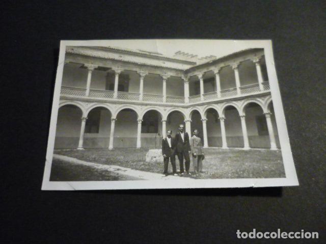 Alte Fotografie: ALCALA DE HENARES MADRID ANTIGUA FOTOGRAFIA 1933 6 X 9 CM