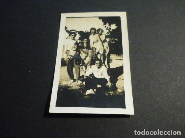 Antique Photography: FUENCARRAL MADRID EN BURRO ANTIGUA FOTOGRAFIA A&Ntilde;OS 1930 4,5 X 7 CM
