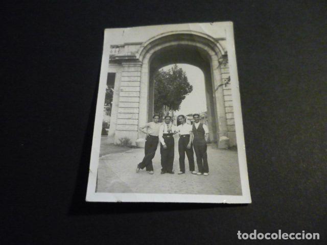 Alte Fotografie: ARANJUEZ MADRID ANTIGUA FOTOGRAFIA A&Ntilde;OS 1933 6 X 9 CM