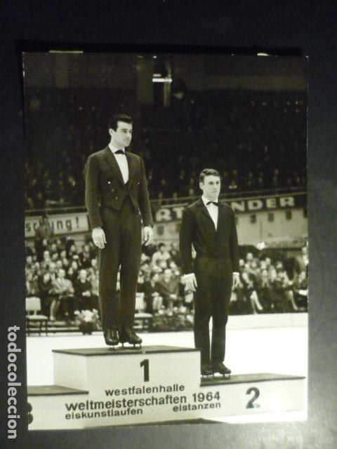 Fotograf&iacute;a antigua: ALAIN CALMAT CAMPEON MUNDIAL PATINAJE ARTISTICO ANTIGUA FOTOGRAFIA ORIGINAL 18 X 24 CM
