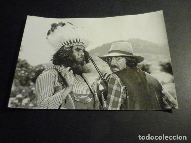 Alte Fotografie: LOS EPISODIOS SERIE TELEVISION ESPA&Ntilde;OLA ANTIGUA FOTOGRAFIA ORIGINAL 18 X 13 CM