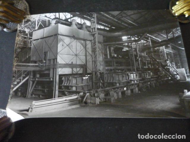 Fotograf&iacute;a antigua: ALCAL&Aacute; DE HENARES MADRID F&Aacute;BRICA RADIADORES ROCA ANTIGUA FOTOGRAFIA ORIGINAL 24 X 18 CM