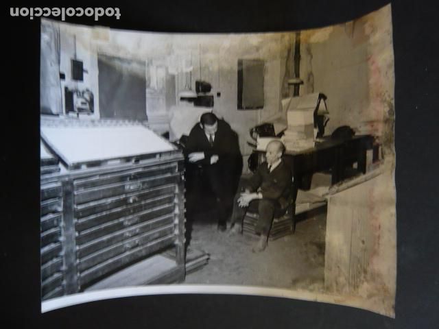 Fotograf&iacute;a antigua: MADRID IMPRENTA PRENSA GRAFICA CLAUSURADA ANTIGUA FOTOGRAFIA ORIGINAL 18 X 24 CM