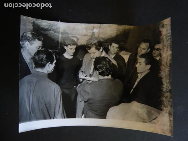 Fotograf&iacute;a antigua: MADRID IMPRENTA PRENSA GRAFICA CLAUSURADA 1966 ANTIGUA FOTOGRAFIA ORIGINAL 18 X 24 CM