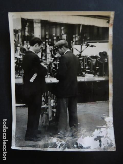 Antique Photography: MADRID VENDEDOR AMBULANTE ANTIGUA FOTOGRAFIA ORIGINAL 18 X 24 CM