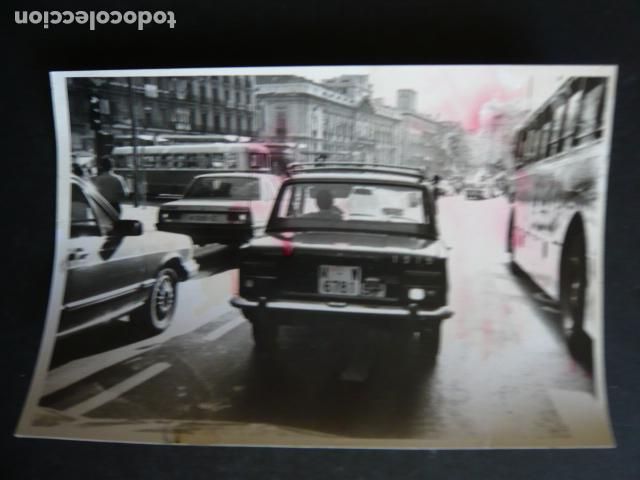 Fotograf&iacute;a antigua: MADRID TRAFICO URBANO ANTIGUA FOTOGRAFIA ORIGINAL 18 X 13 CM
