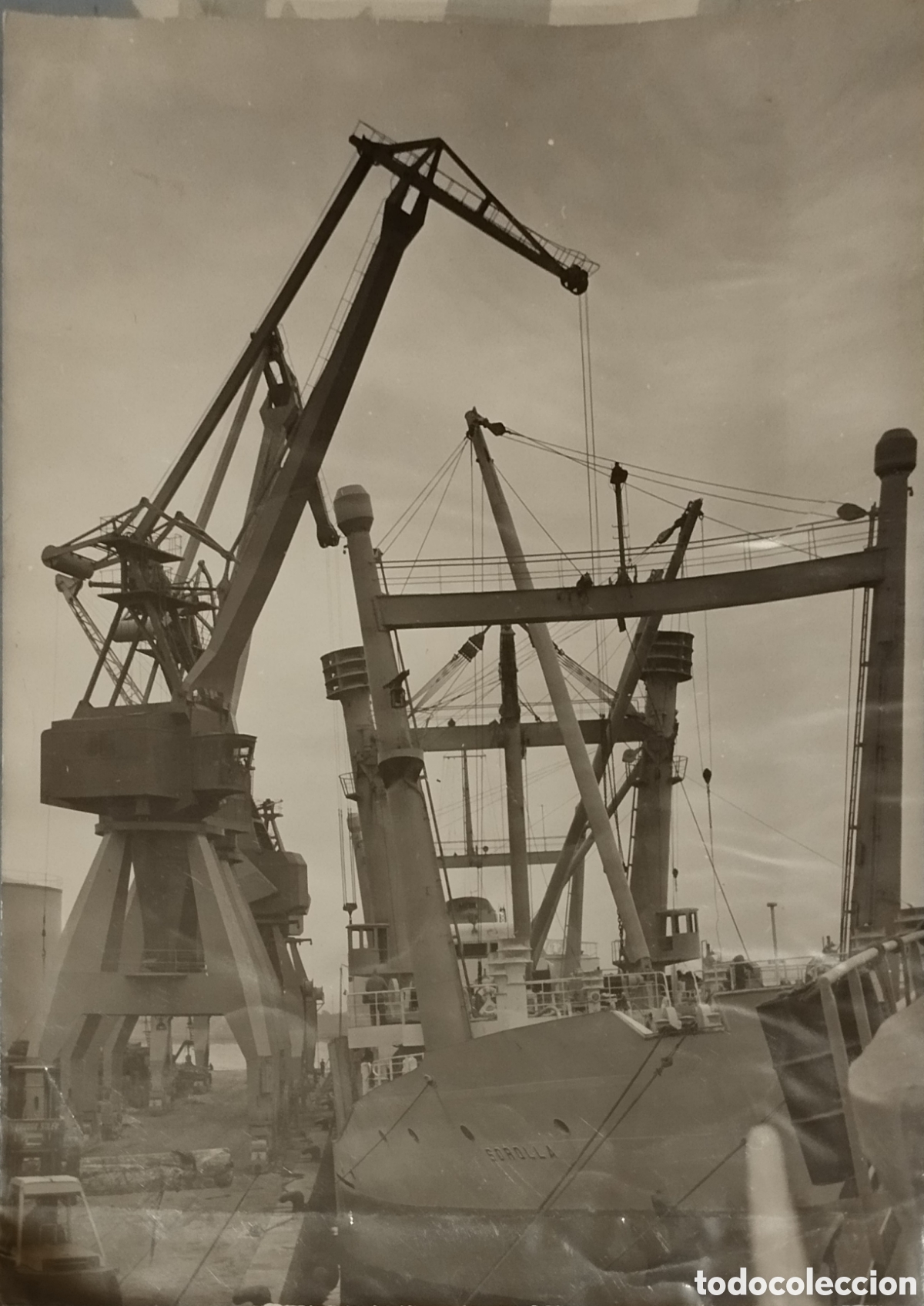 Fotograf&iacute;a antigua: Antigua Puerto de Tarragona - Gr&uacute;a y Buque - Fot&oacute;grafo Del R&iacute;o - Gelatinobromuro