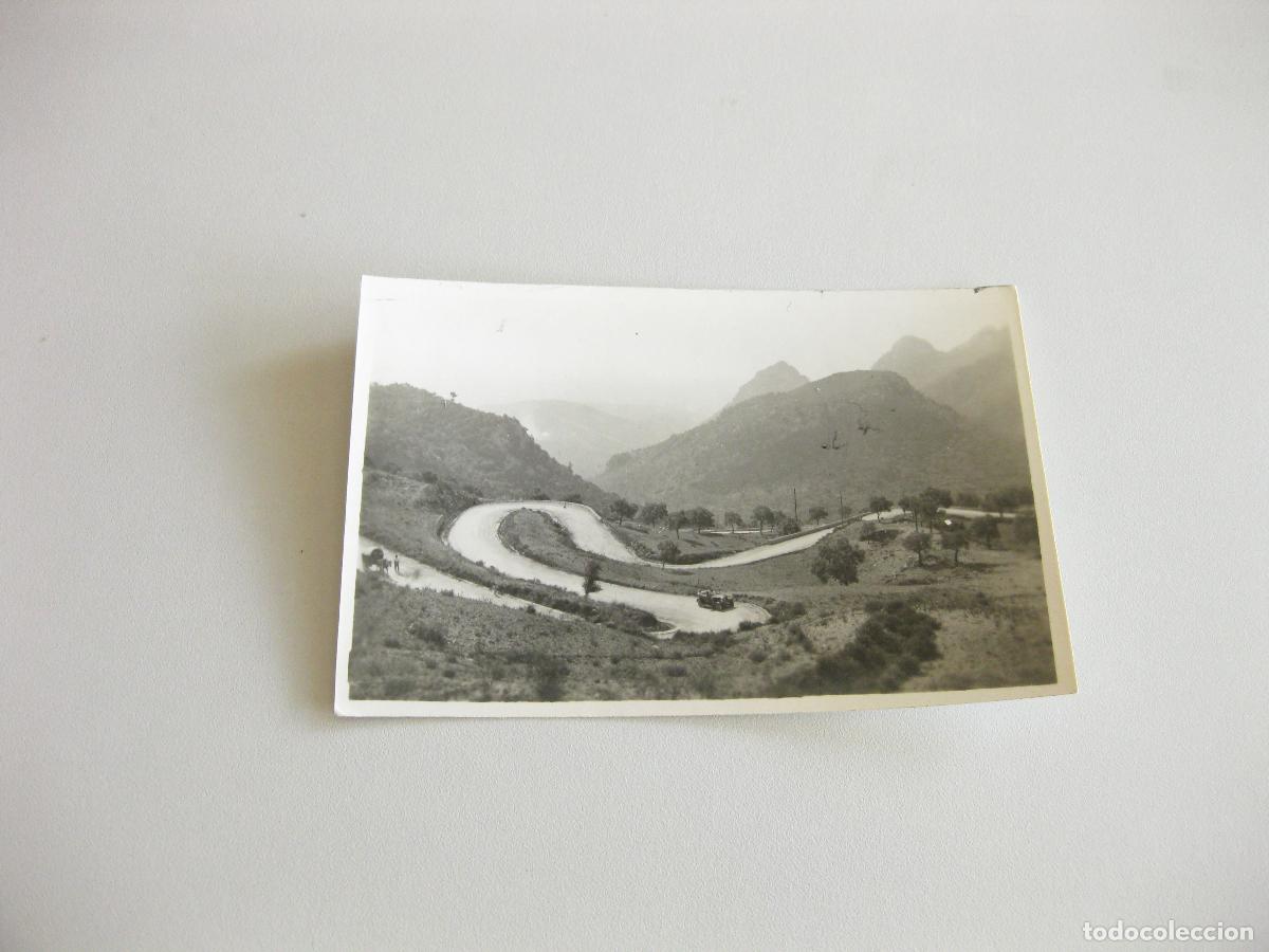 Fotograf&iacute;a antigua: FOTOGRAF&Iacute;A ANTIGUA DE LA CARRETERA DE SOLLER CON UN COCHE ANTIGUO. VALENT&Iacute;N MORAGAS ROGER