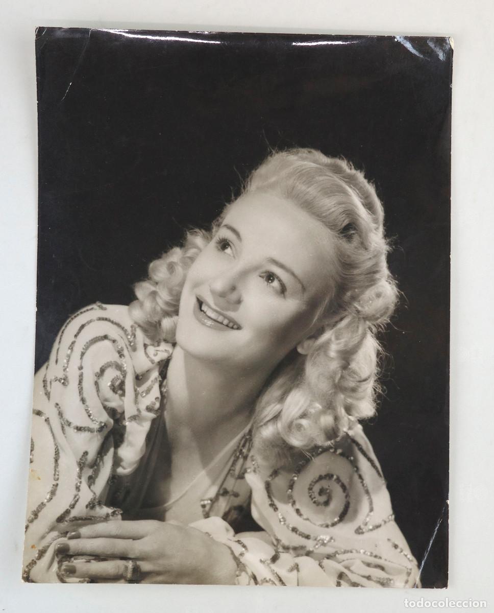 Antique Photography: ARTISTA POR IDENTIFICAR, FOTO CAMP&Uacute;A, 18X24XCM. 1950'S.