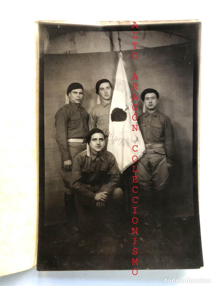 Fotograf&iacute;a antigua: ANTIGUA FOTOGRAF&Iacute;A / GRUPO DE JOVENES CARLISTAS / PONS ( LLEIDA ) GUERRA CIVIL