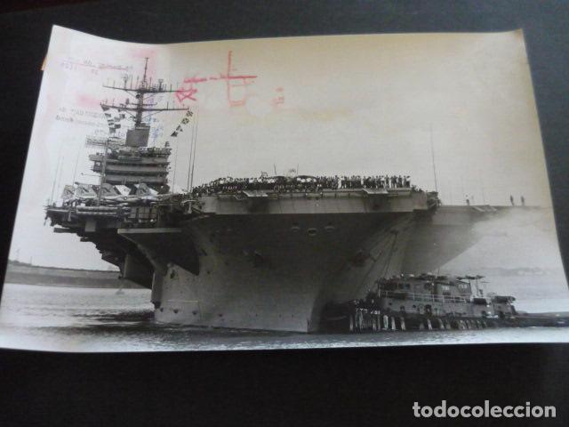 Fotograf&iacute;a antigua: PORTA AVIONES NORTE AMERICANO NIMITZ ANTIGUA FOTOGRAFIA 20 X 30 CM