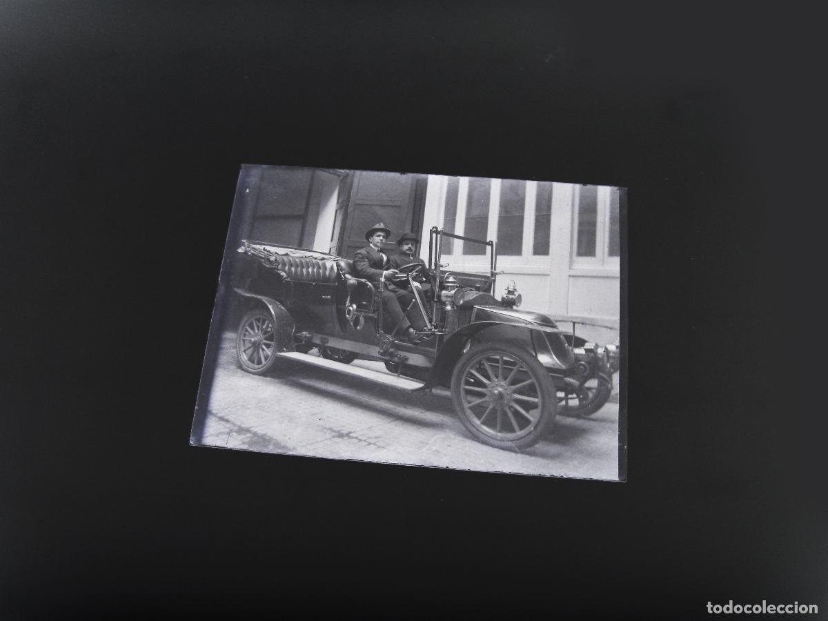 Fotograf&iacute;a antigua: FOTOGRAF&Iacute;A ANTIGUA EN CRISTAL DE UN AUTOMOVIL DE PRINCIPIOS DEL SIGLO XX