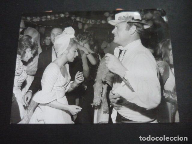 Fotograf&iacute;a antigua: MADRID SALA DE FIESTAS LA BOITE PRINCIPE MAX DE HOHENLOHE FOTOGRAFIA ORIGINAL 18 X 24 CM
