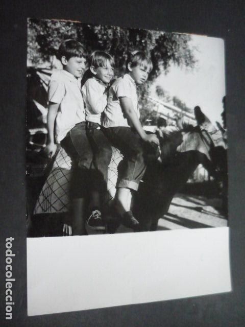 Fotograf&iacute;a antigua: MARBELLA MALAGA HIJOS DE ALFONSO DE HOHENLOHE FOTOGRAFIA ORIGINAL 18 X 24 CM