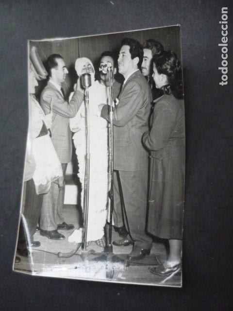 Fotograf&iacute;a antigua: CONCURSO DE LA RADIO CARA AL PUBLICO ANTIGUA FOTOGRAFIA ORIGINAL 12 X 18 CM