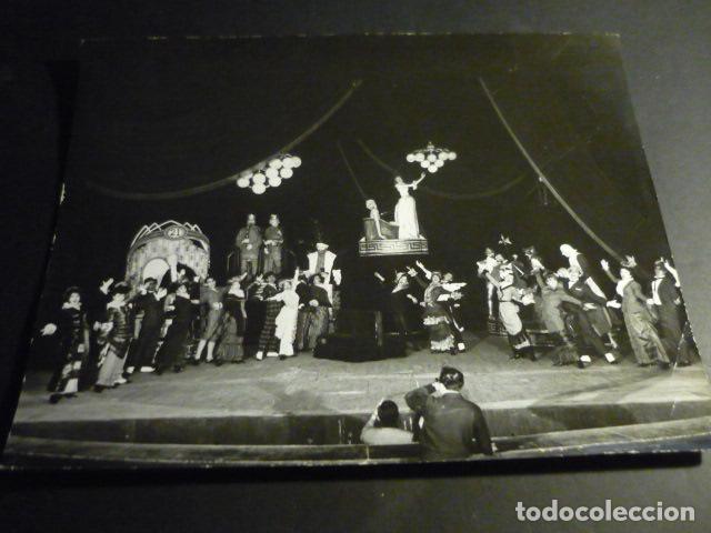 Fotograf&iacute;a antigua: MADRID TEATRO DE LA ZARZUELA REVISTA MUSICAL LA PELIRROJA VIRMA GONZALEZ ANTIGUA FOTOGRAFIA 24 X 18
