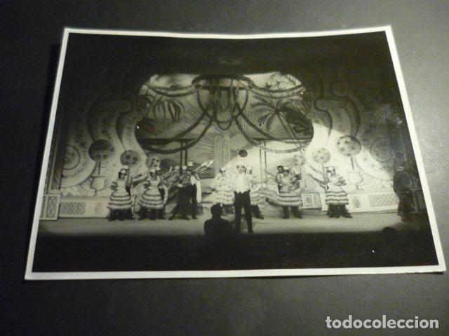 Fotograf&iacute;a antigua: MADRID TEATRO DE LA ZARZUELA REVISTA MUSICAL LA PELIRROJA VIRMA GONZALEZ ANTIGUA FOTOGRAFIA 24 X 18