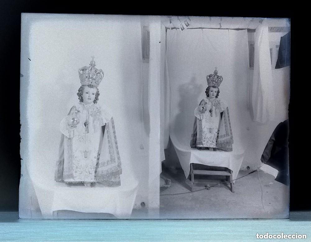 Photographie ancienne: Antiguo negativo en cristal Ni&ntilde;o Jesus de Praga Valencia 18x23,5 cm clich&eacute; original