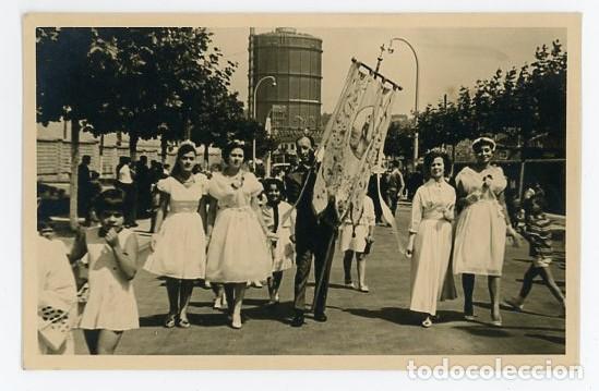 Fotografia antiga: AVILES. ASTURIAS. PROCESION. FOTO ORDO&Ntilde;EZ. 1960