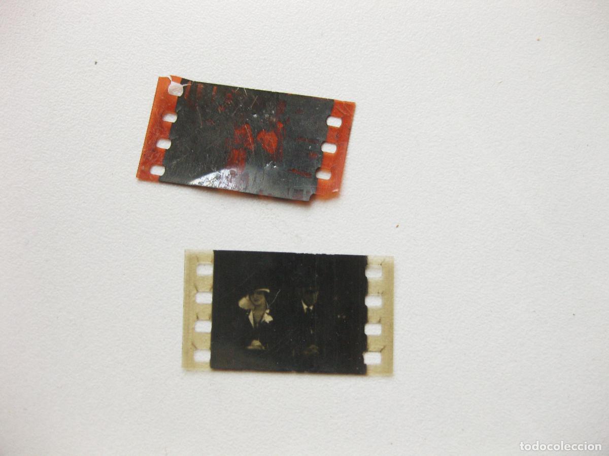 Photographie ancienne: PAREJA DE FOTOGRAMAS DE ALGUNA PEL&Iacute;CULA ANTIGUA DE CINE MUDO. 35 MM