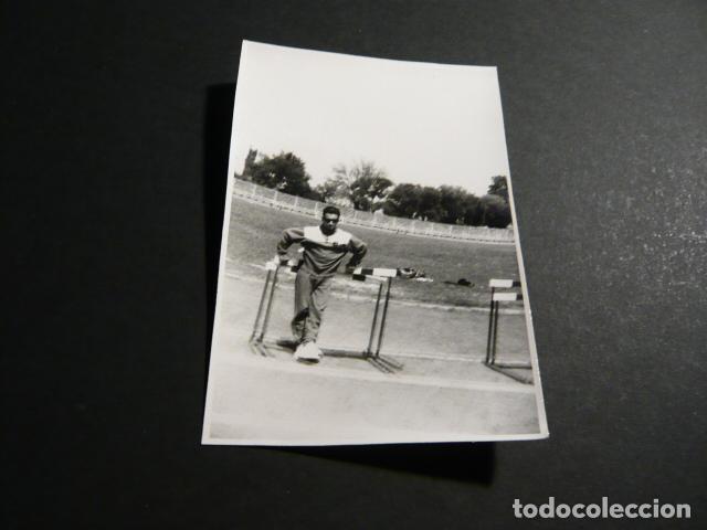 Fotograf&iacute;a antigua: VALLADOLID ATLETA GRUPO DEPORTIVO NAVACERRADA ANTIGUA FOTOGRAFIA 7 X 10 CM