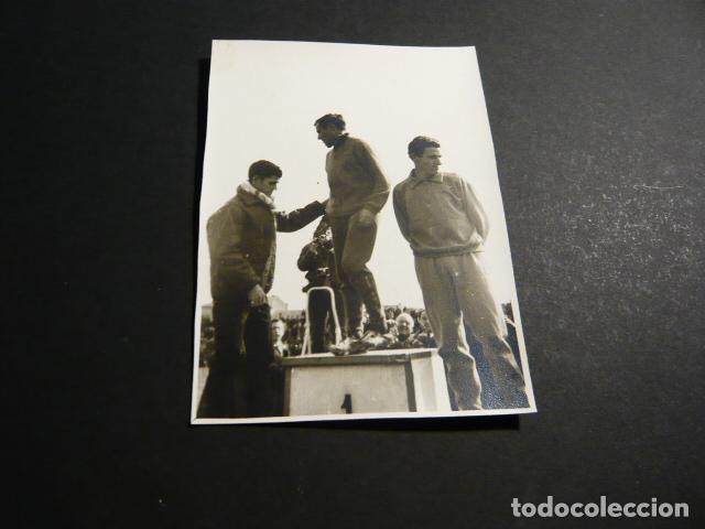 Fotograf&iacute;a antigua: MADRID MONTA&Ntilde;ISMO GRUPO DEPORTIVO NAVACERRADA ANTIGUA FOTOGRAFIA 8 X 11 CM