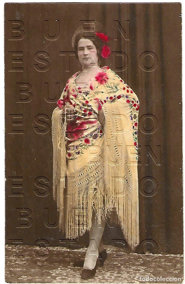 Fotograf&iacute;a antigua: 1930 CANTAORA SIN IDENTIFICAR MANTON DE MANILA SEVILLA FOTOGRAFIA UNICA 13X8 M59